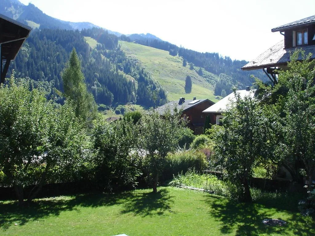 Guest house La Ferme Du Chateau Hotel La Chapelle-d'Abondance